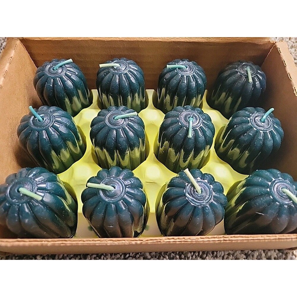 NOS Home Interiors & Gifts Hunter Green Wax Votive Candles 12 Pack Round 1121-4